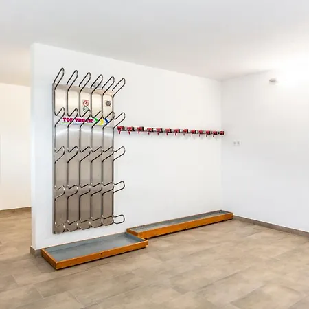 Erlbruckhof 젤암제